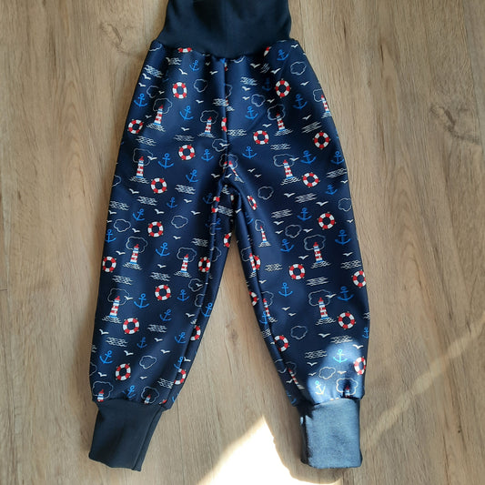 Softshell Hose Maritim handmade